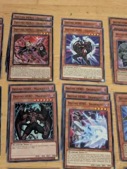 Yu-Gi-Oh Destiny Hero Deck Core - Image 4