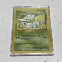 1999 Pokemon Bulbasaur Base Set Shadowless 44/102 Trading Card - Image 1