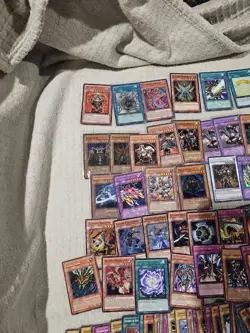 Huge Vintage Yugioh Lot - 600+ Cards, 250+ 1st Ed., Rares, Super Rares 03-04 JAP - Image 3
