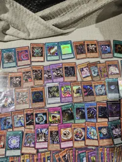 Huge Vintage Yugioh Lot - 600+ Cards, 250+ 1st Ed., Rares, Super Rares 03-04 JAP - Image 4