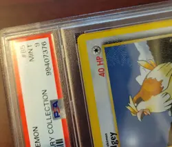 PSA 9 MINT 2002 POKEMON LEGENDARY COLLECTION PIDGEY #85 *Case Wear* - Image 4