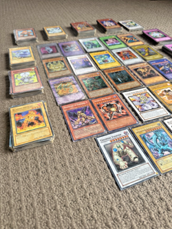 Yu-Gi-Oh Cards Bulk lot - 282 Cards Rares, Commons , Holos Genuine Konami - Image 3