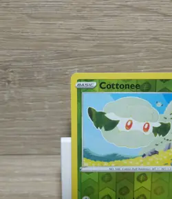 Cottonee 005/202 Reverse Holo Sword & Shield Base Set Pokemon - Image 2