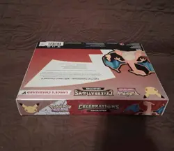 Pokemon TCG Celebrations Collection Box Lance's Charizard v Oversize (2021) - Image 2