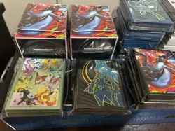 Mega Charizard UPC Card Sleeves Storage Prismatic Black Bolt White Flare + Lot - Image 4