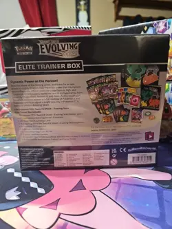 Pokemon Sword & Shield EVOLVING SKIES Elite Trainer Box ETB Factory Sealed ￼ - Image 2