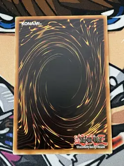 Yu-Gi-Oh! Colossal Fighter Ultimate Rare TU05-IT000 ITALIAN LP/NM - Image 2