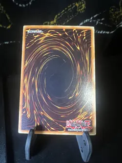 1996 TCG UNLIMITED BETA THE MAGNET WARRIOR HOLO RARE #DOR-002 - Image 2