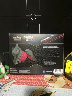 Pokemon TCG: Crown Zenith Regidrago V Collection Box New Sealed 820650851834 - Image 2