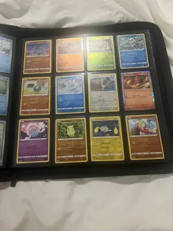 COLLECTION STARTER🎉🎉Pokemon TCG Card Binder Collection Multiple Sets Top Hits. - Image 5