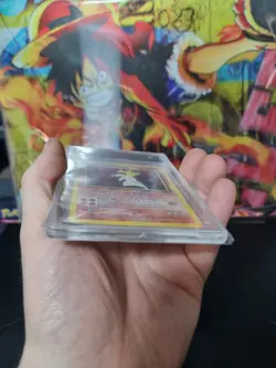 Pokemon Card Typhlosion 18/111 Holo Rare Neo Genesis 2000 Icg 8 - Image 3