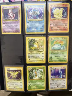 Near Complete Pokemon Original Vintage Base Card Set - Includes Binder LP-HP - Image 2
