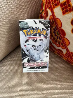 Pokemon White Flare [sv11W] Booster Box (20 Packs) - Korean ???? New & Sealed - Image 1
