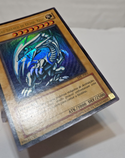 Portuguese Blue-Eyes White Dragon DIK-P001 Ultra Rare 1st Edition Yugioh 7929 - Image 5