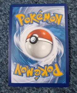 Pokemon TCG Lumineon V Sword & Shield: Brilliant Stars 155/172 Holo Ultra Rare - Image 2
