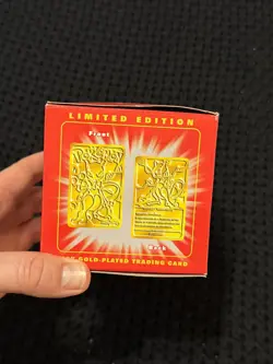 1999 Pokemon 23k Gold Plated Mewtwo Trading Card Sealed NIB Burger King Red Box - Image 3
