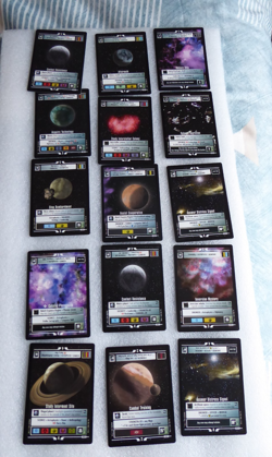 2001 STAR TREK CCG - VOYAGER- 84 CARD BUNDLE OUT OF 201 - Image 1