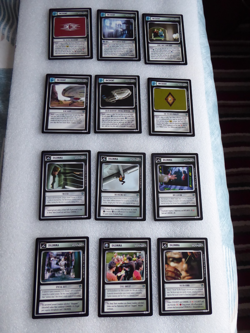 2001 STAR TREK CCG - VOYAGER- 84 CARD BUNDLE OUT OF 201 - Image 2