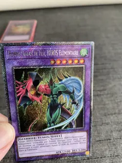 Yu-gi-oh Man Bird Elemental Hero Card RA03-FR152 Platinum Rare French - Image 5