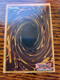 LP! YuGiOh TCG Blue-Eyes White Dragon Secret Rare BPT-009 2003 Collectors Tin - Image 4