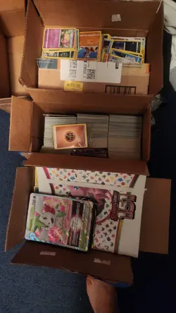 1000 Card Pokemon TCG Bulk Lot - Guaranteed V, VMAX, or EX Cards Shipping - Image 3