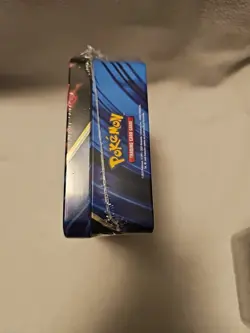 Pokemon TCG 2020 Legends of Galar Tin Factory‑Sealed - Featuring Zamazenta V - Image 2