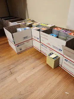 4000 Mixed Pokemon Cards - Com, Unc, Rares, Holo, reverse holos. Lot 2 - Image 5