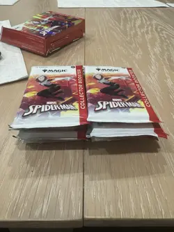 Magic The Gathering Marvel’s Spider-Man Collector Booster Box 12 Packs - Image 3