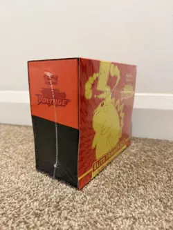 POKEMON VIVID VOLTAGE ELITE TRAINER BOX ETB - BRAND NEW & SEALED - Image 4