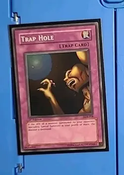 Trap Hole LOB-058 The Legend of Blue Eyes White Dragon 1st Edition Super Rare - Image 4