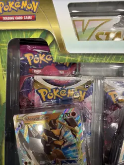 Pokemon Kleavor VStar Special Collection Box Factory Sealed - Image 2