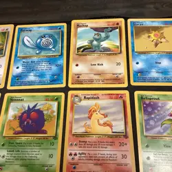 Vintage Pokemon Mixed Set Lot (30+) Cards Fossil, Jungle , Base Mixed Characters - Image 3