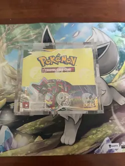Pokemon Sword & Shield Evolving Skies Booster Box 36 Packs FACTORY - Image 1