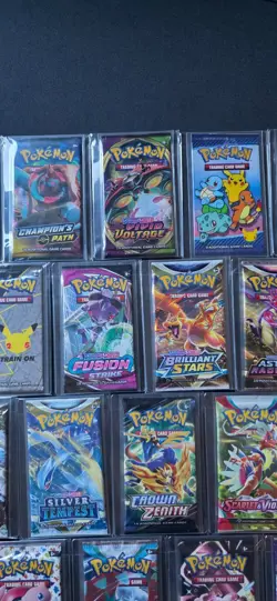 40 x Pokemon TCG Sealed Booster Packs | SW/SH & SC/VI Era | READ DESCRIPTION - Image 3
