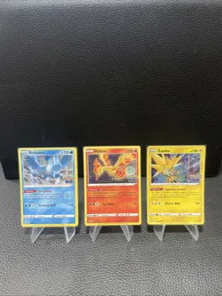 Articuno,Moltres,Zapdos Pokemon Go Trio. Holo Cards - Image 1