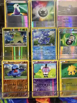 Pokemon TCG MASSIVE HOLO Lot of Cards 2007-2012 MIXED CARDS NM - LOT 203 - Image 4