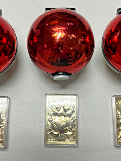 1999 Pokemon 23 K Gold Plated Pokemon Cards Set of 5 in Pokeball Cases - Image 4