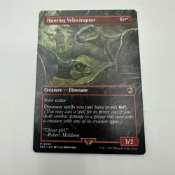 MTG - Hunting Velociraptor - NM - Borderless - Lost Caverns of Ixalan: Jurassic - Image 1