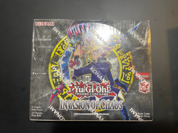 Yu-Gi-Oh Bundle of Sealed Products! Invasion of Chaos 25th! Legendary Hero Decks - Image 2