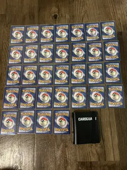 Complete Pokemon Fossil 1st Ed common/uncommon set (31-62) NM/LP + 40card binder - Image 3