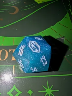 MTG Dice FINAL FANTASY Gift Bundle Oversized D20 Blue Crystal Spindown Die - Image 1