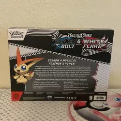 Pokemon TCG Scarlet & Violet Unova Victini Illustration Collection Box New - Image 2
