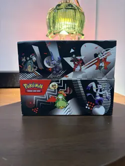 Pokemon TCG Black Bolt White Flare Unova Mini Tin Set of 8 WITH Display Box - Image 2