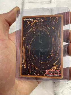 Elemental Hero Bladedge YSD-EN019 Ultra Rare 1st Edition Holo Yu-Gi-Oh! Card HP - Image 3