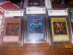2010 Yugioh Legendary Collection Egyptian God Full Set - Image 1