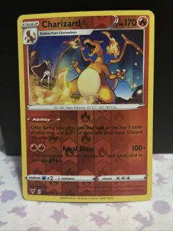 2020 Pokemon Tcg Vivid Voltage Charizard Reverse Holo Rare 025/185 With Leon - Image 1