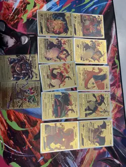 Pokemon Gold Foil Lot GX, VMax - Charizard - Lot of 12 cards - Image 2