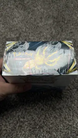 Pokemon Tcg Sword & Shield Silver Tempest Booster Box - Image 2