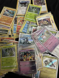 Pokemon TCG: (410 Cards) MIXED Card Reverse Holo/Holo Lot NM - Image 1