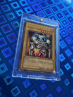 YuGiOh SUMMONED SKULL MRD003 Metal Raiders Ultra Rare Holo 1996 Ed UNPLAYED - Image 1